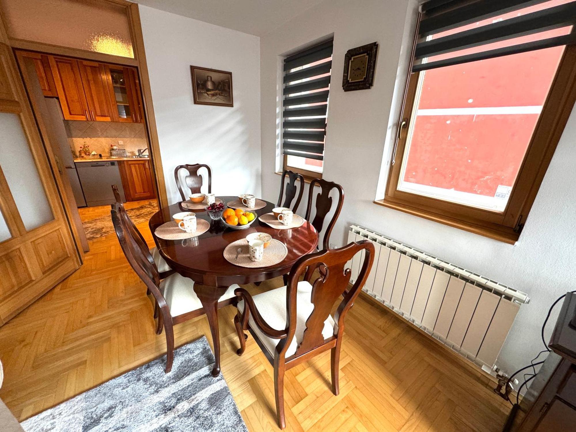 Apartment Latin Bridge - 2bdr, 80m2 In With Free Private Parking - Old Town *